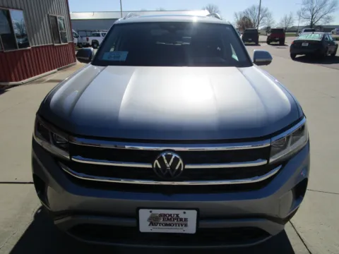 More photos of 2021 VOLKSWAGEN Atlas SEL Premiu at Sioux Empire Automotive, SD