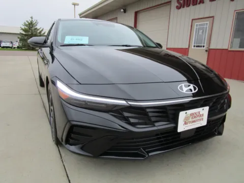 Another view of 2025 HYUNDAI ELANTRA Limited for sale in Tea, SD at Sioux Empire Automotive
