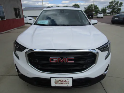 More photos of 2021 GMC TERRAIN SLE at Sioux Empire Automotive, SD