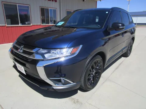 Another view of 2018 MITSUBISHI Outlander SE for sale in Tea, SD at Sioux Empire Automotive