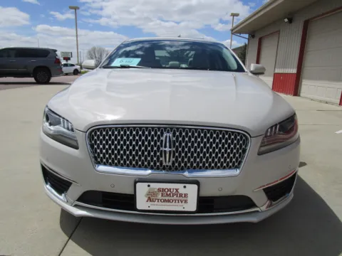 More photos of 2020 LINCOLN MKZ Reserve at Sioux Empire Automotive, SD