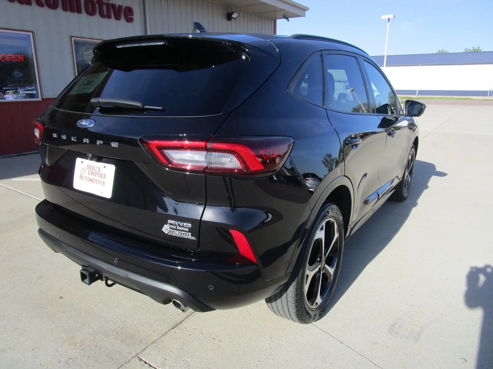 Ford Escape photo 9