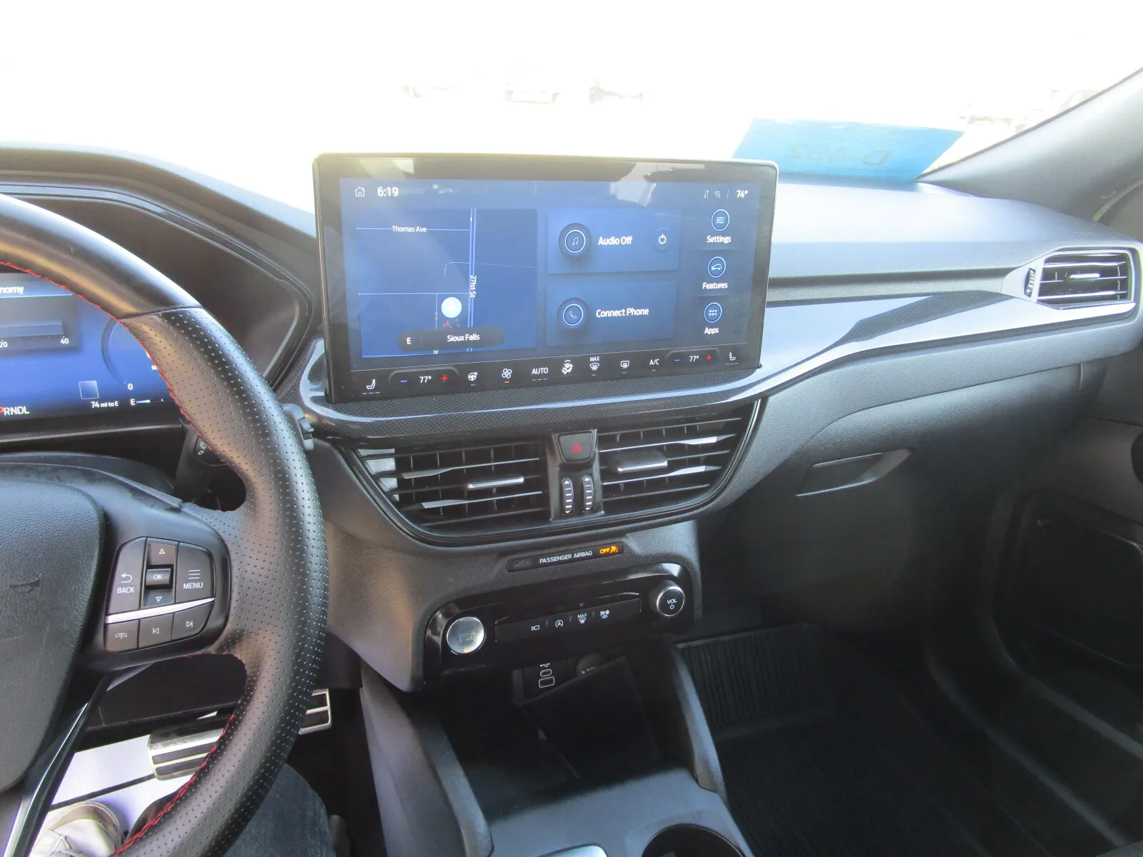 Ford Escape photo 16