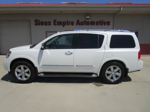 Photos of 2013 NISSAN Armada Platinum for sale in Tea, SD at Sioux Empire Automotive