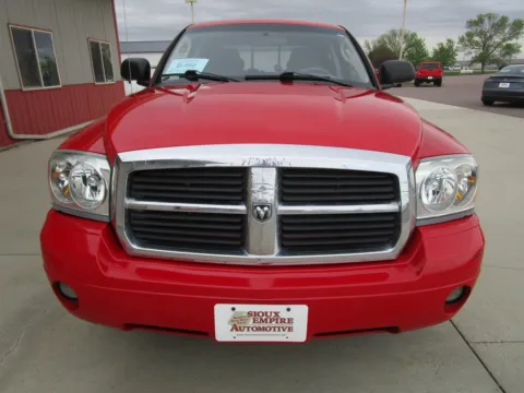 More photos of 2007 DODGE Dakota SLT at Sioux Empire Automotive, SD