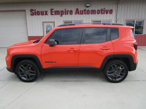 Photos of 2021 JEEP RENEGADE Latitude for sale in Tea, SD at Sioux Empire Automotive