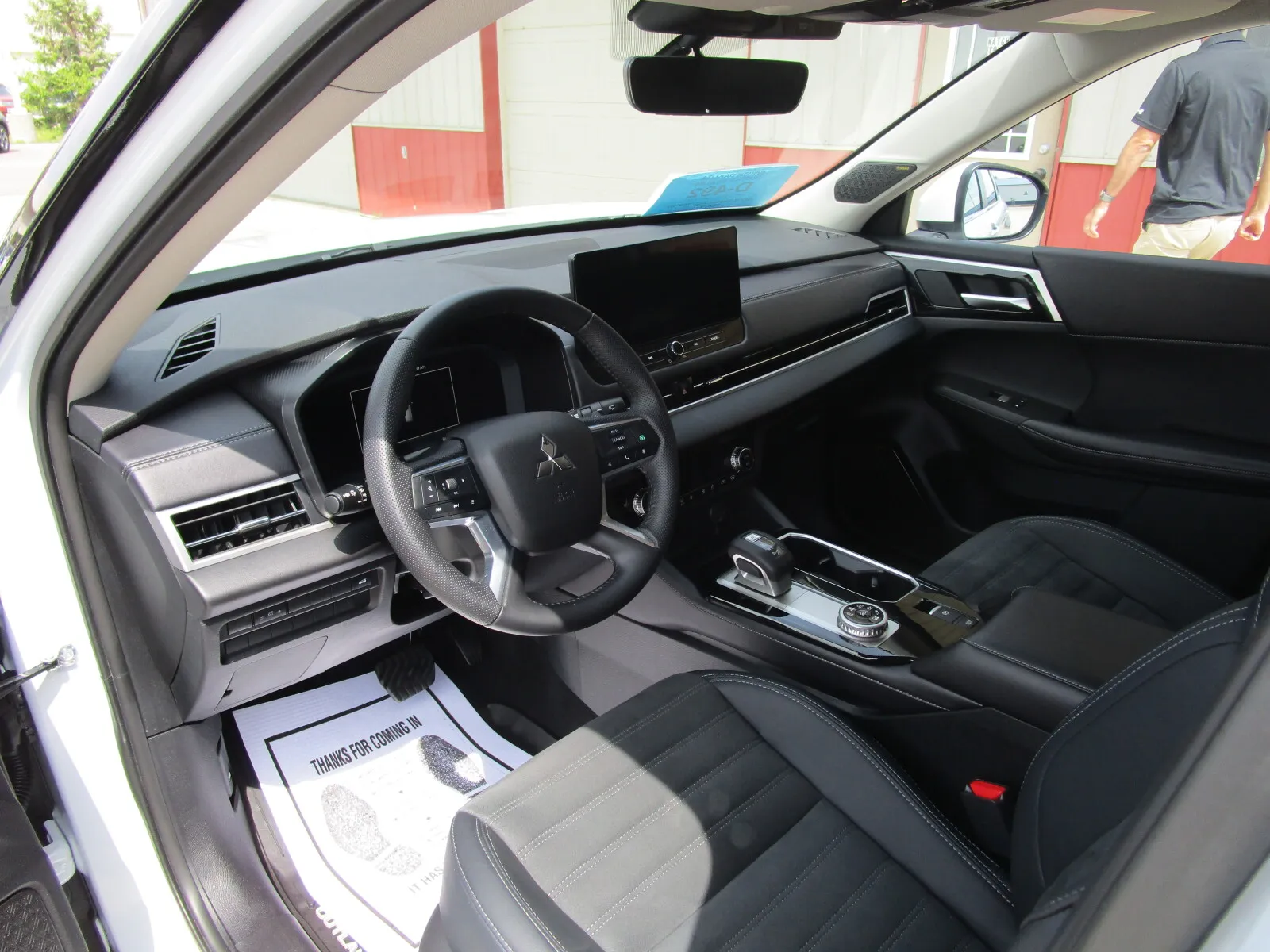Mitsubishi Outlander photo 10