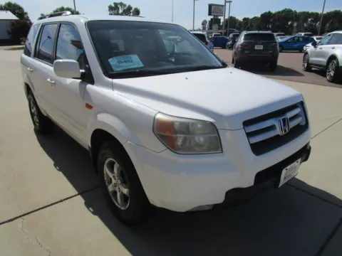 More photos of 2007 HONDA Pilot EX at Sioux Empire Automotive, SD