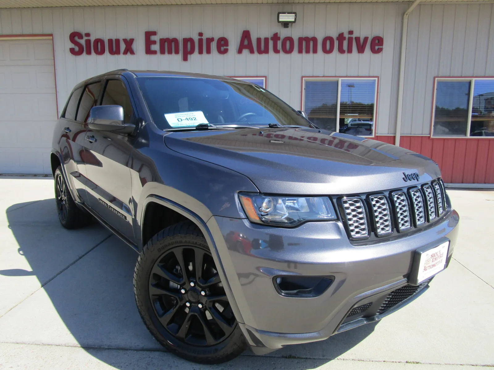 2019 Jeep Grand Cherokee Altitude 4WD's photo