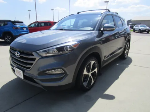 More photos of 2016 HYUNDAI Tucson Sport at Sioux Empire Automotive, SD