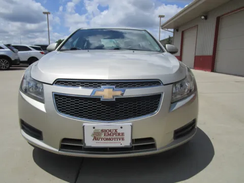 More photos of 2013 CHEVROLET Cruze LT at Sioux Empire Automotive, SD