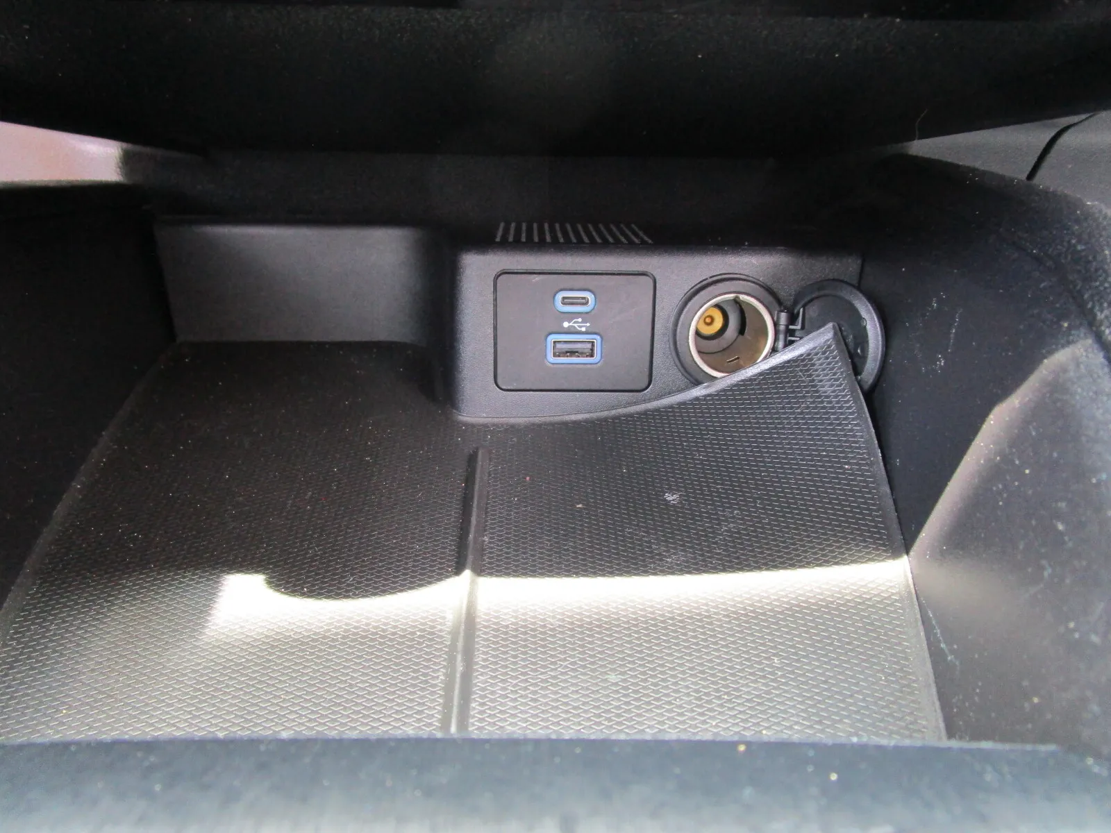 Ford Escape photo 30
