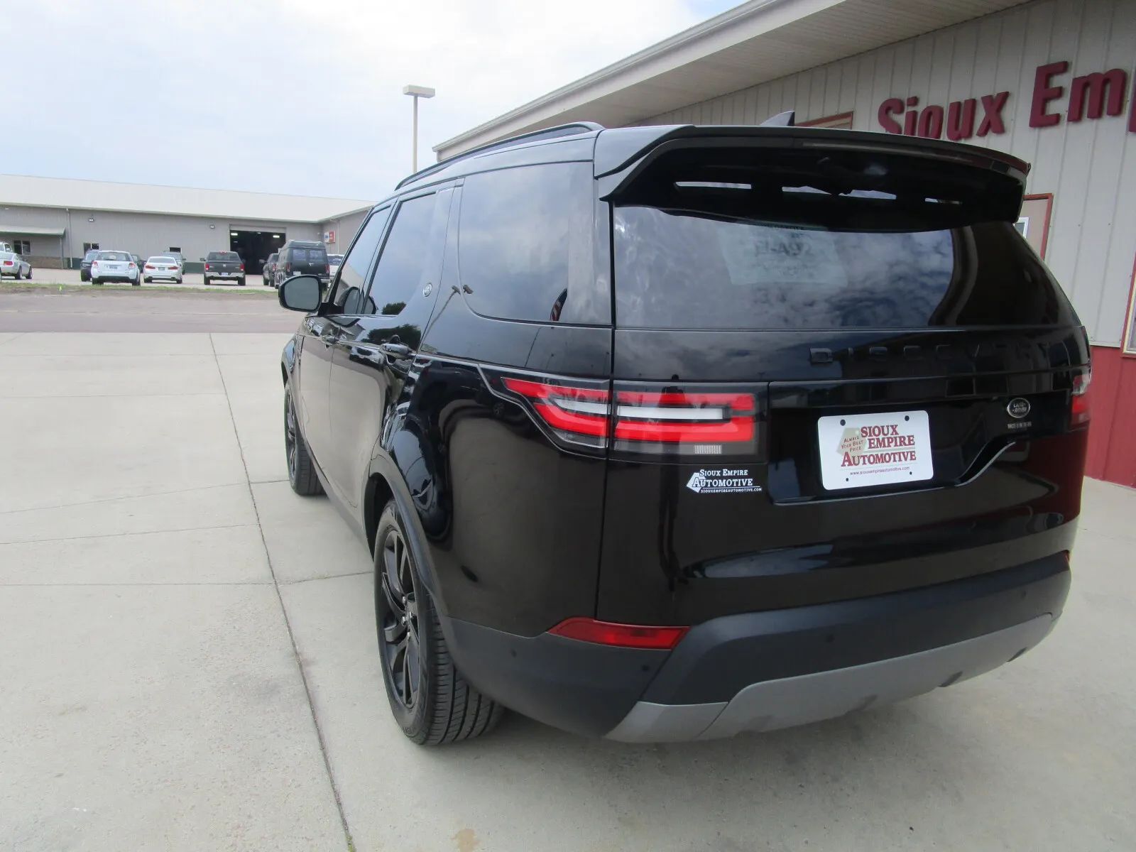 Land Rover Discovery photo 8