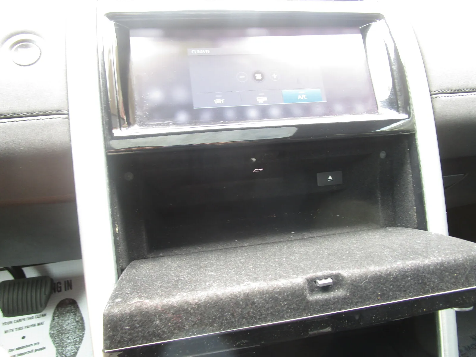 Land Rover Discovery photo 24