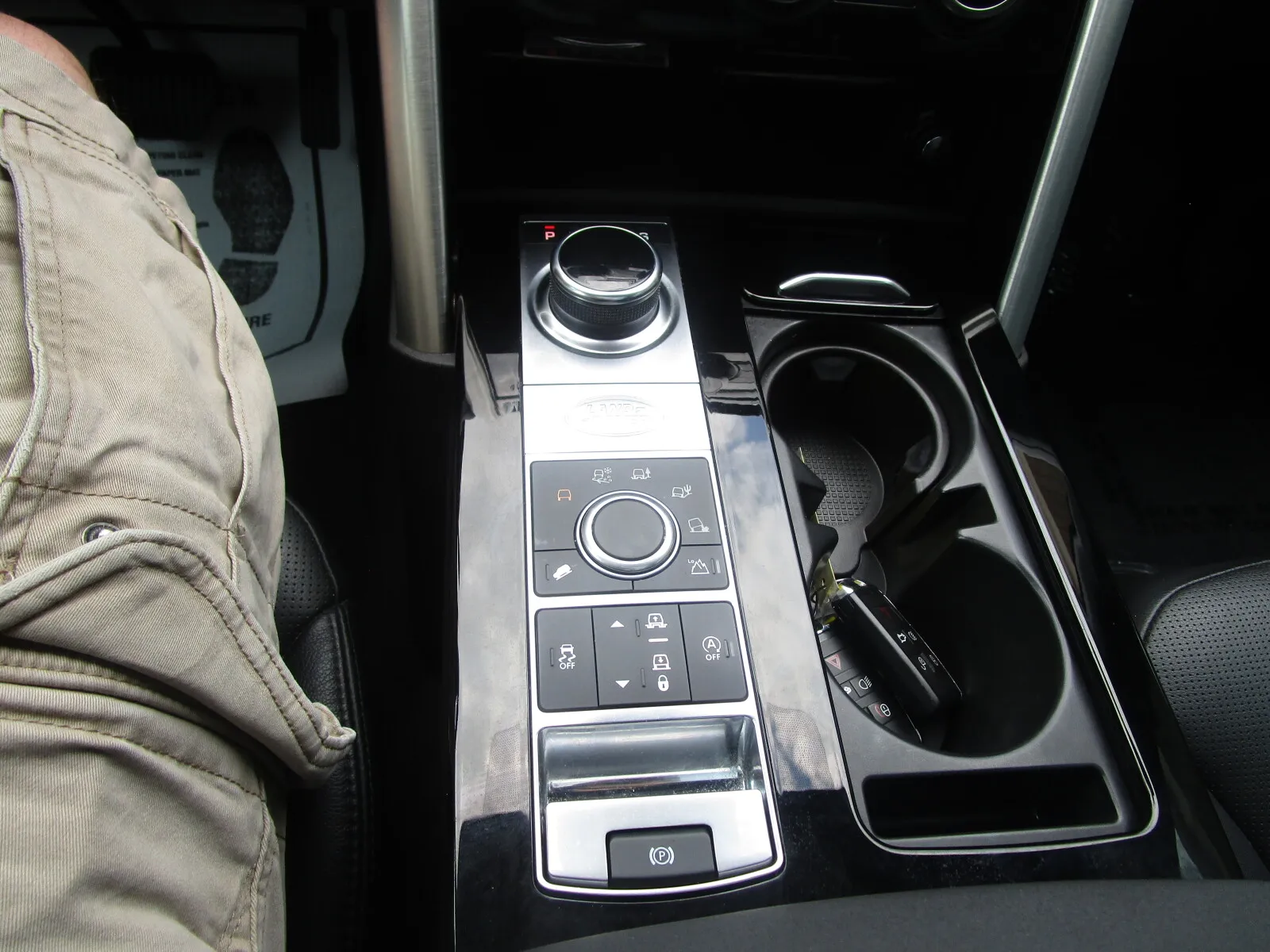 Land Rover Discovery photo 21