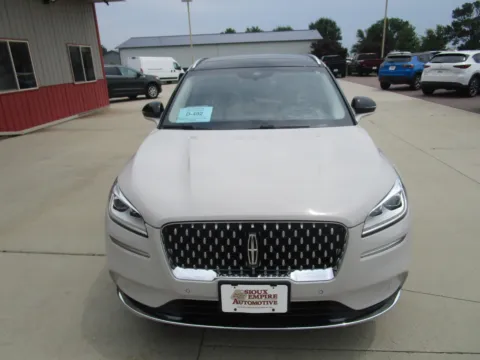 More photos of 2020 LINCOLN Corsair Reserve at Sioux Empire Automotive, SD