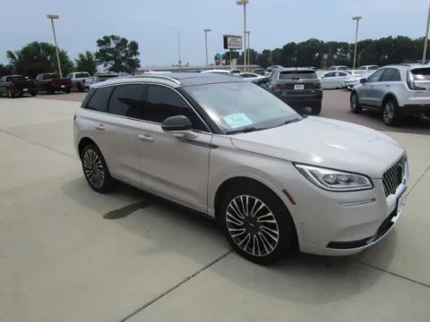 More photos of 2020 LINCOLN Corsair Reserve at Sioux Empire Automotive, SD