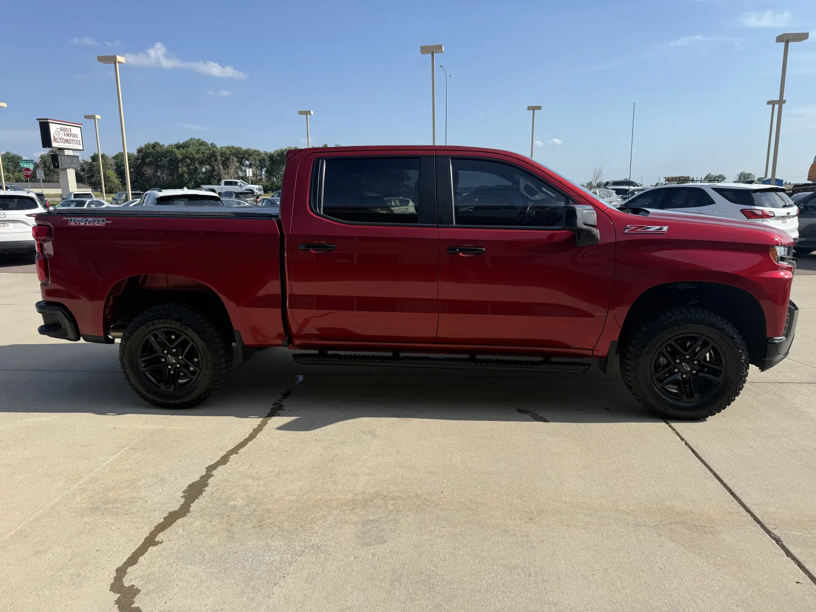 Chevrolet Silverado photo 6