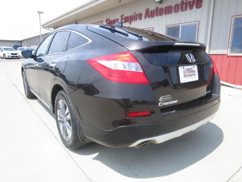 More photos of 2014 HONDA Crosstour EX-L at Sioux Empire Automotive, SD