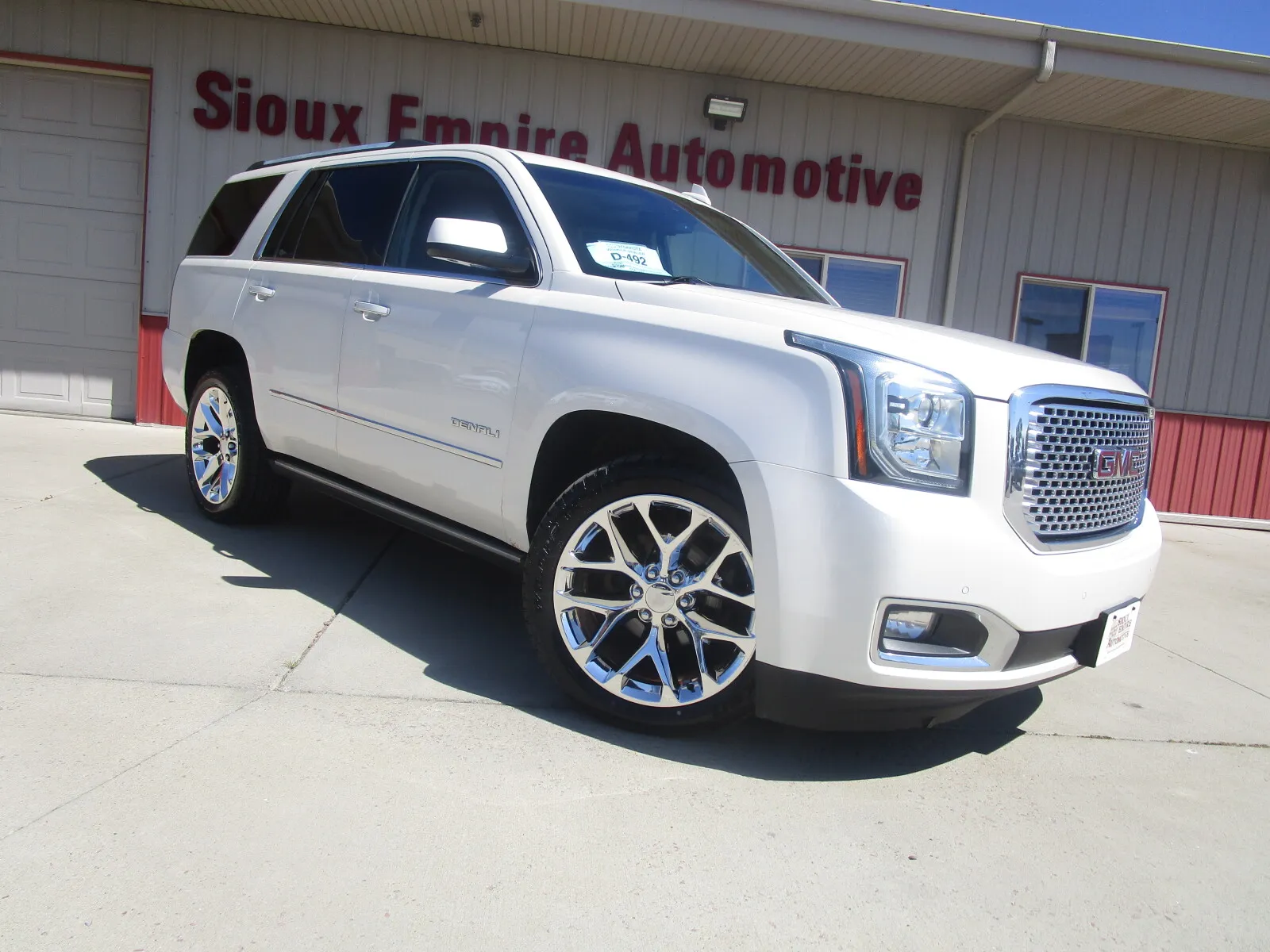 2015 GMC LIGHT DUTY YUKON Denali for sale in Tea, SD