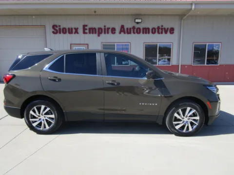 Photos of 2023 CHEVROLET Equinox LT for sale in Tea, SD at Sioux Empire Automotive