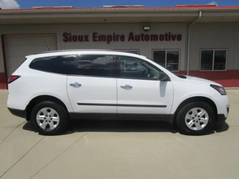 Photos of 2017 CHEVROLET Traverse LS for sale in Tea, SD at Sioux Empire Automotive
