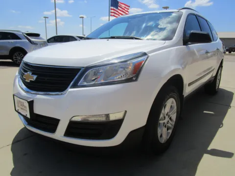 More photos of 2017 CHEVROLET Traverse LS at Sioux Empire Automotive, SD
