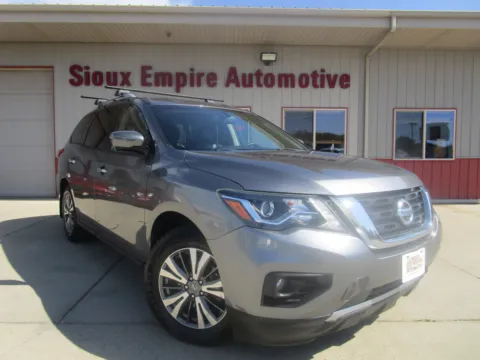 Gray 2017 Nissan PATHFINDER SV for sale in Tea, SD