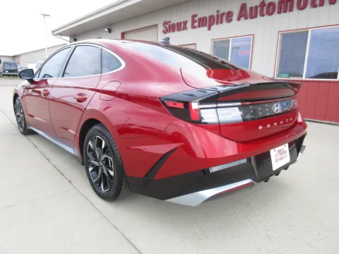 More photos of 2024 HYUNDAI SONATA SEL at Sioux Empire Automotive, SD
