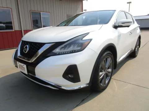 Another view of 2019 NISSAN/DATSUN Murano Platinum for sale in Tea, SD at Sioux Empire Automotive