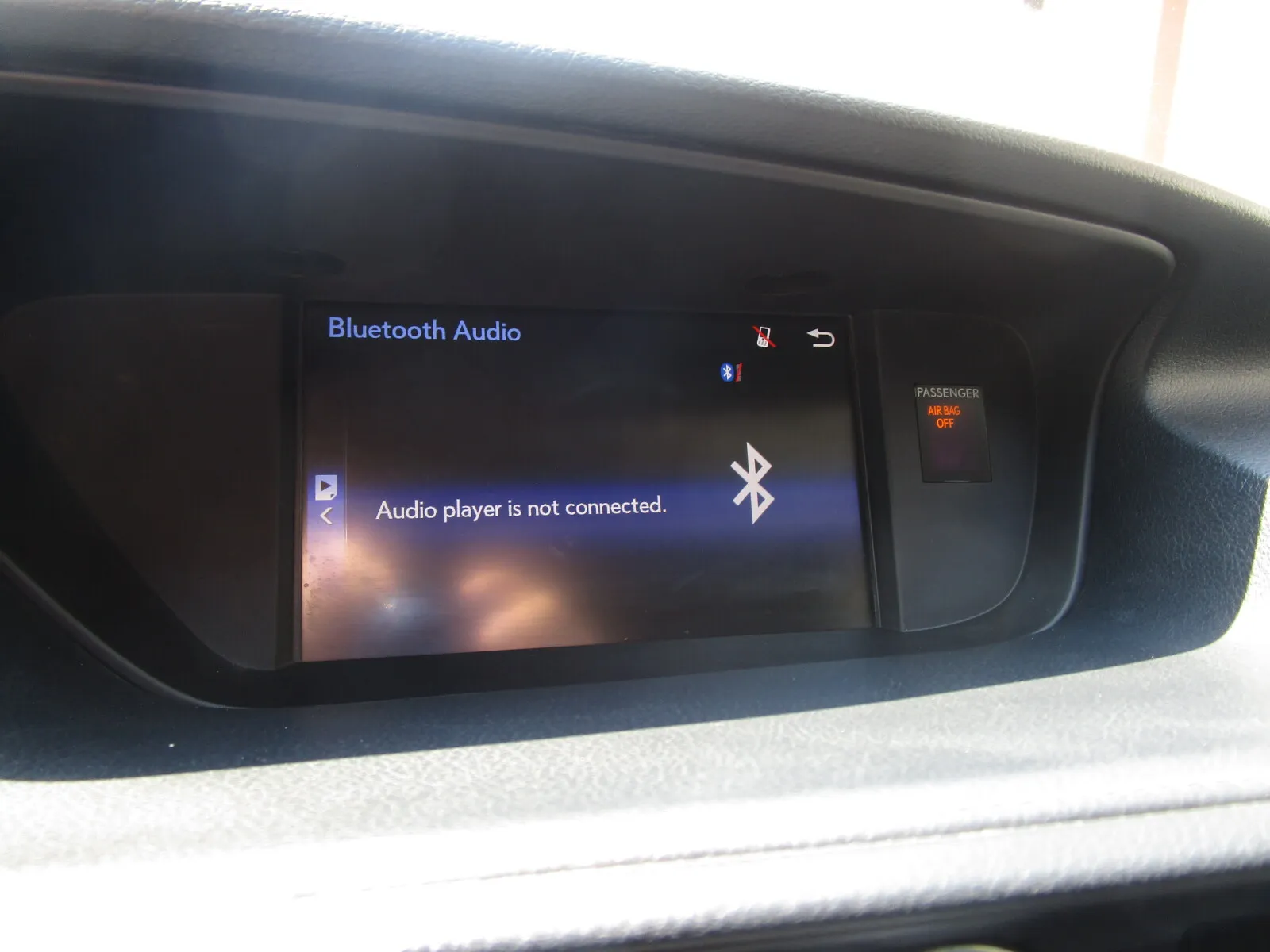 Lexus ES photo 17