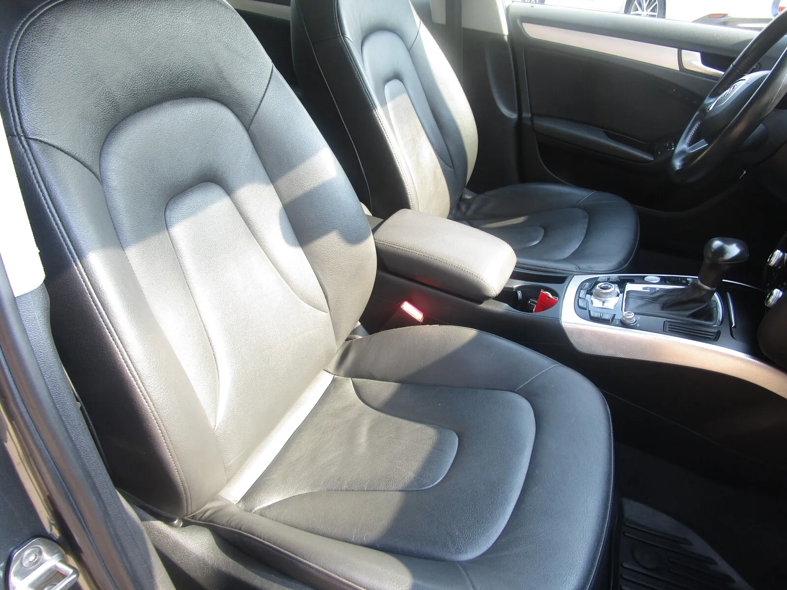 Audi A4 allroad photo 16