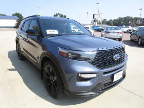More photos of 2021 FORD EXPLORER ST at Sioux Empire Automotive, SD