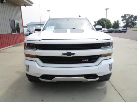 Photos of 2018 CHEVROLET Silverado 1500 LT for sale in Tea, SD at Sioux Empire Automotive