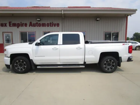 More photos of 2018 CHEVROLET Silverado 1500 LT at Sioux Empire Automotive, SD