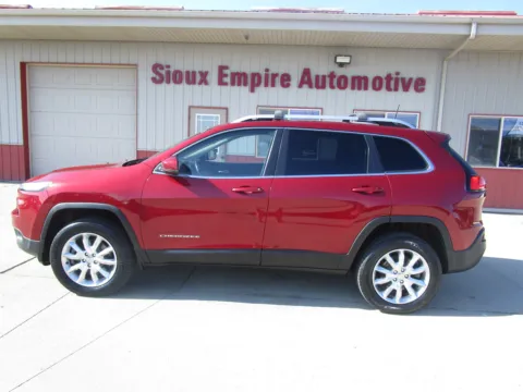 Photos of 2016 JEEP CHEROKEE Limited for sale in Tea, SD at Sioux Empire Automotive