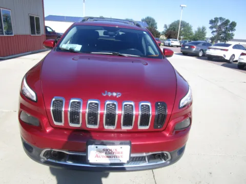 More photos of 2016 JEEP CHEROKEE Limited at Sioux Empire Automotive, SD