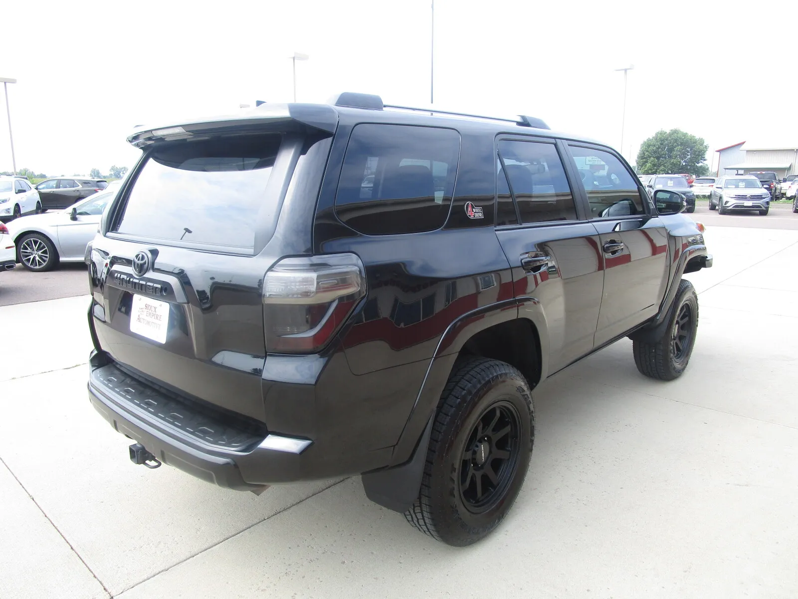 Toyota 4Runner photo 7