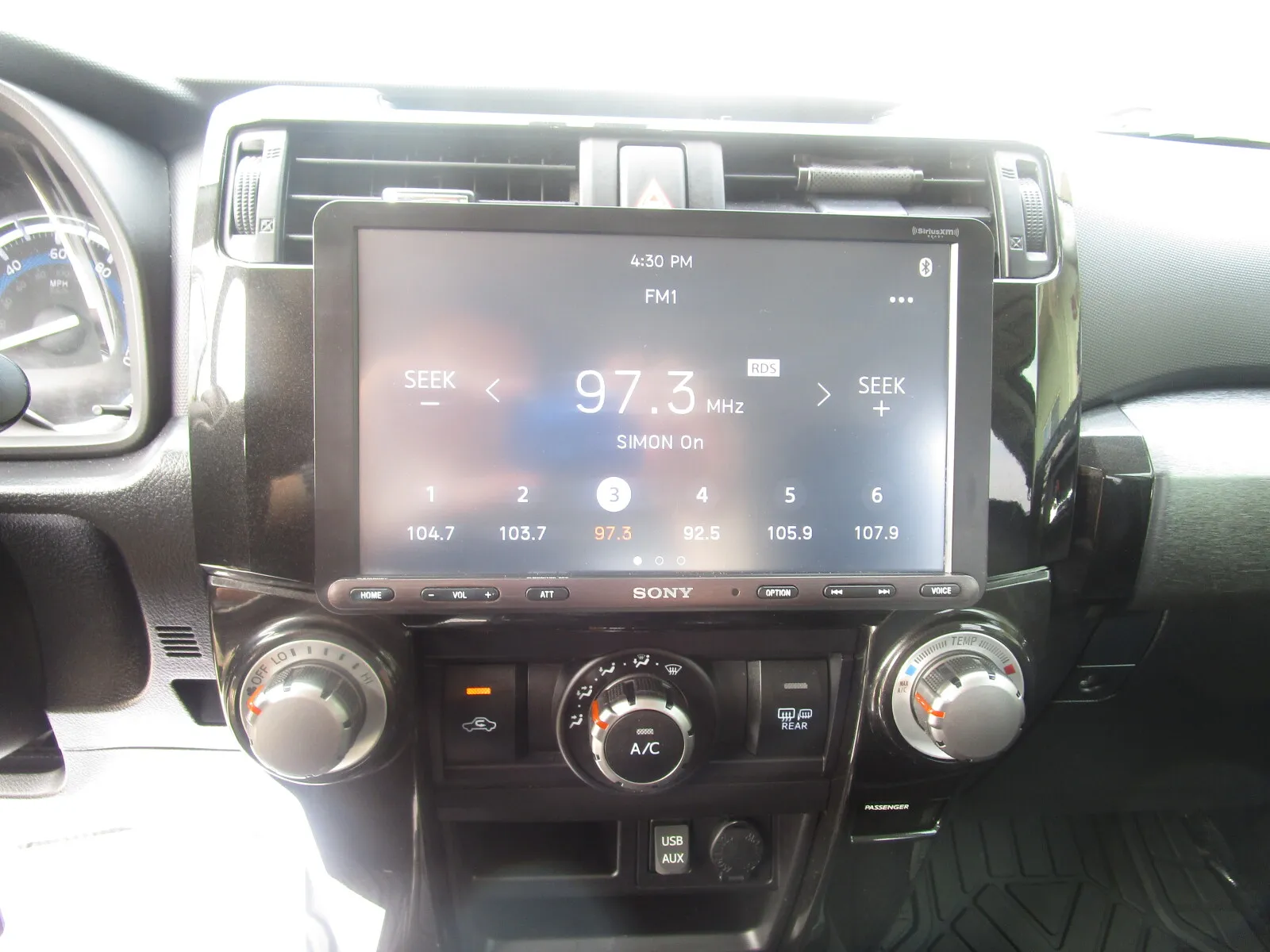 Toyota 4Runner photo 13