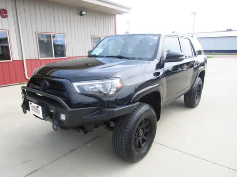 Another view of 2016 TOYOTA 4RUNNER SR5 for sale in Tea, SD at Sioux Empire Automotive