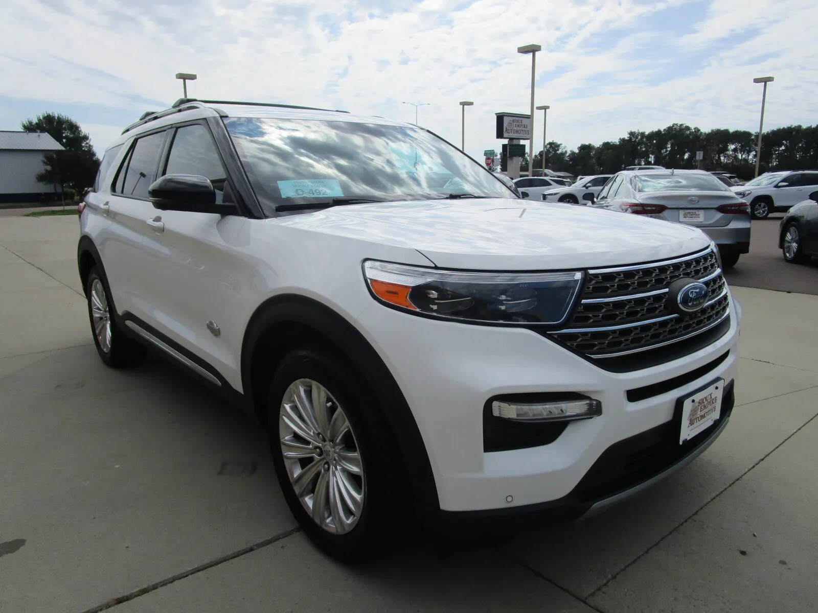 Ford Explorer photo 10