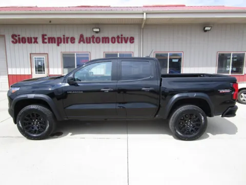More photos of 2024 CHEVROLET Colorado Trail Boss at Sioux Empire Automotive, SD