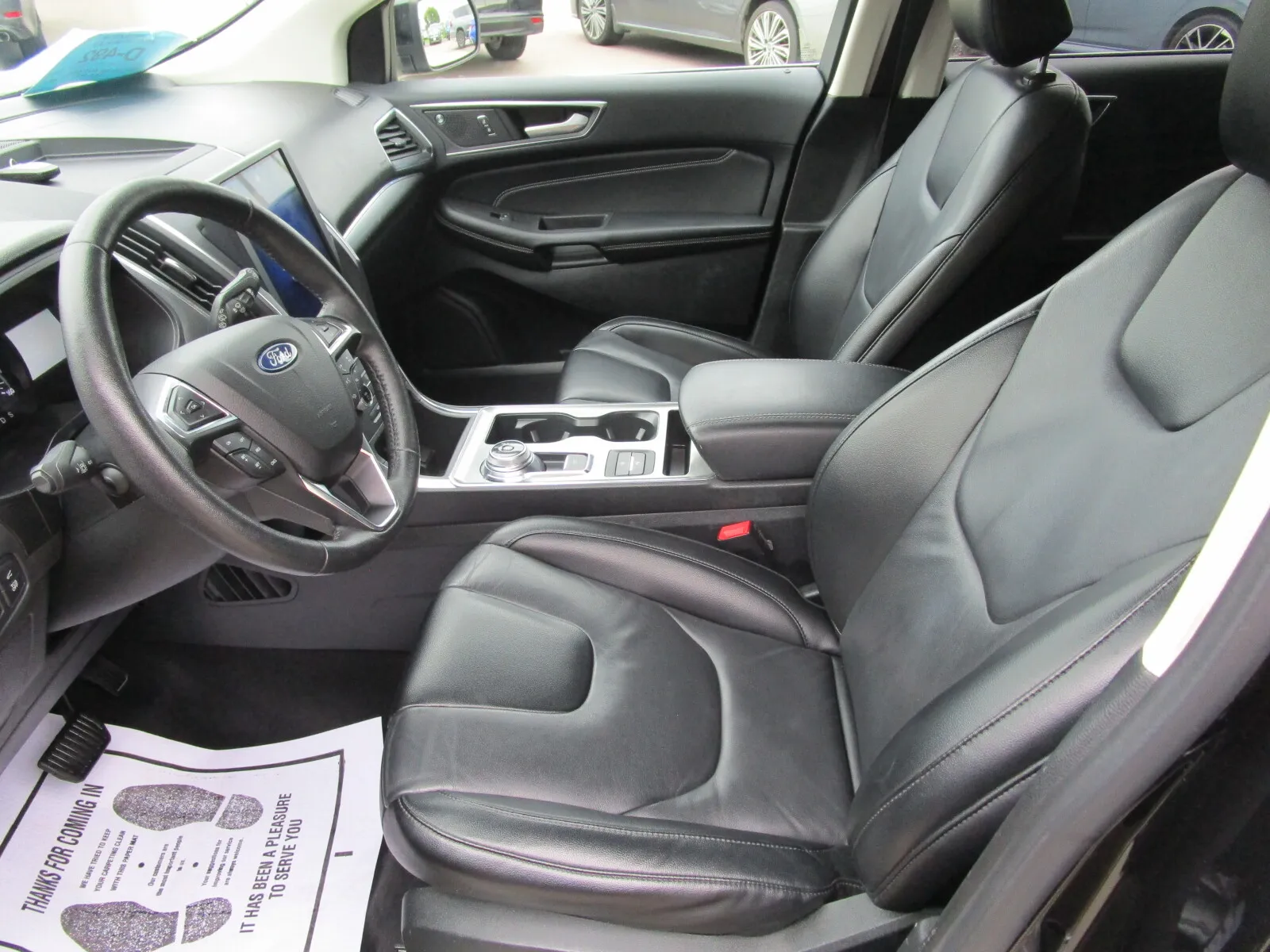 Ford Edge photo 11