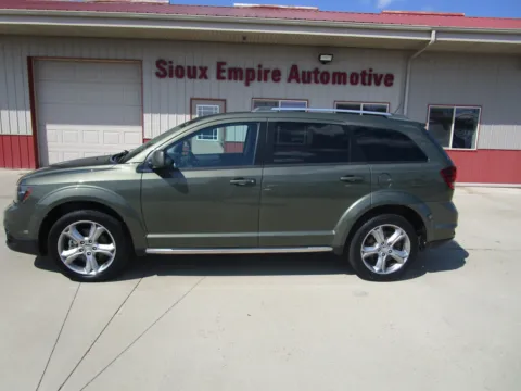 Photos of 2017 DODGE Journey Crossroad for sale in Tea, SD at Sioux Empire Automotive