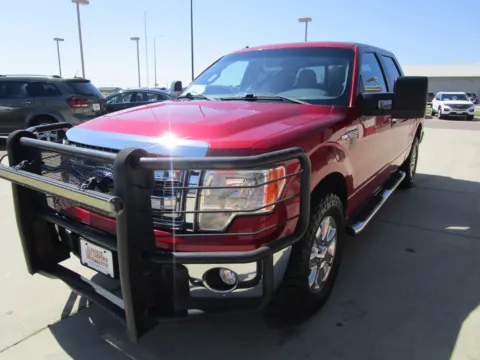 More photos of 2013 FORD F-150 XLT at Sioux Empire Automotive, SD