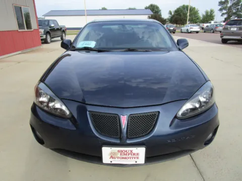 Photos of 2007 PONTIAC GRAND PRIX for sale in Tea, SD at Sioux Empire Automotive