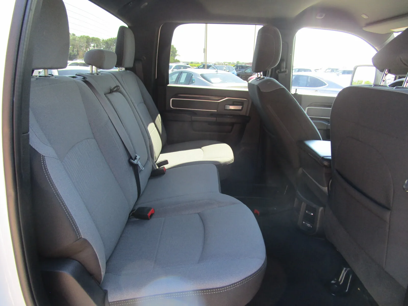 Ram 2500 photo 16