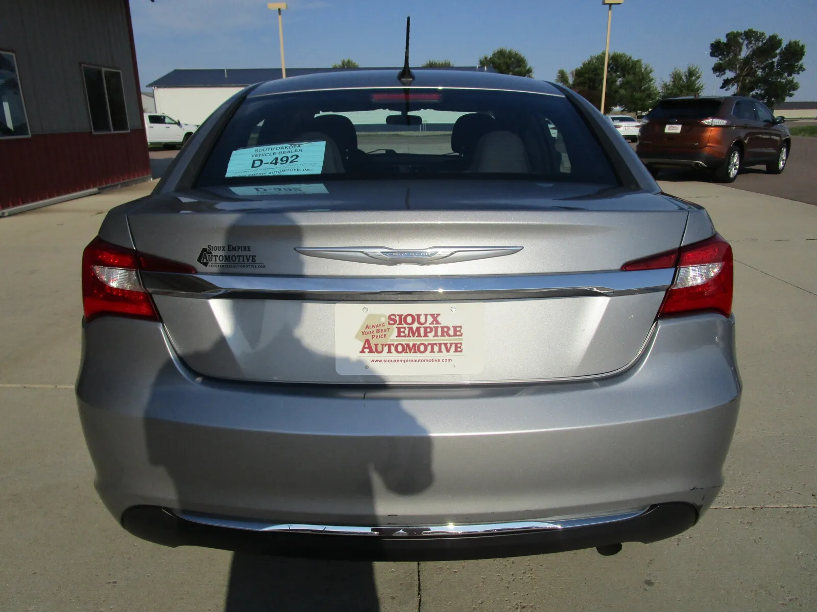 Chrysler 200 photo 8
