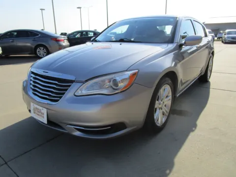 More photos of 2013 CHRYSLER 200 Touring at Sioux Empire Automotive, SD