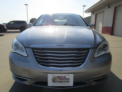 More photos of 2013 CHRYSLER 200 Touring at Sioux Empire Automotive, SD